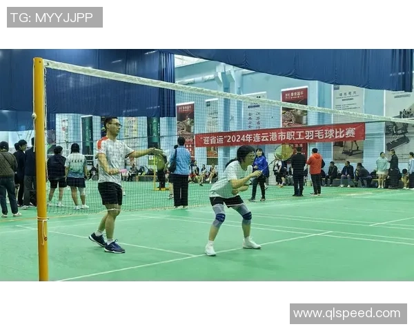 重庆羽毛球队与武汉羽毛球队赛后状态分析与复盘总结